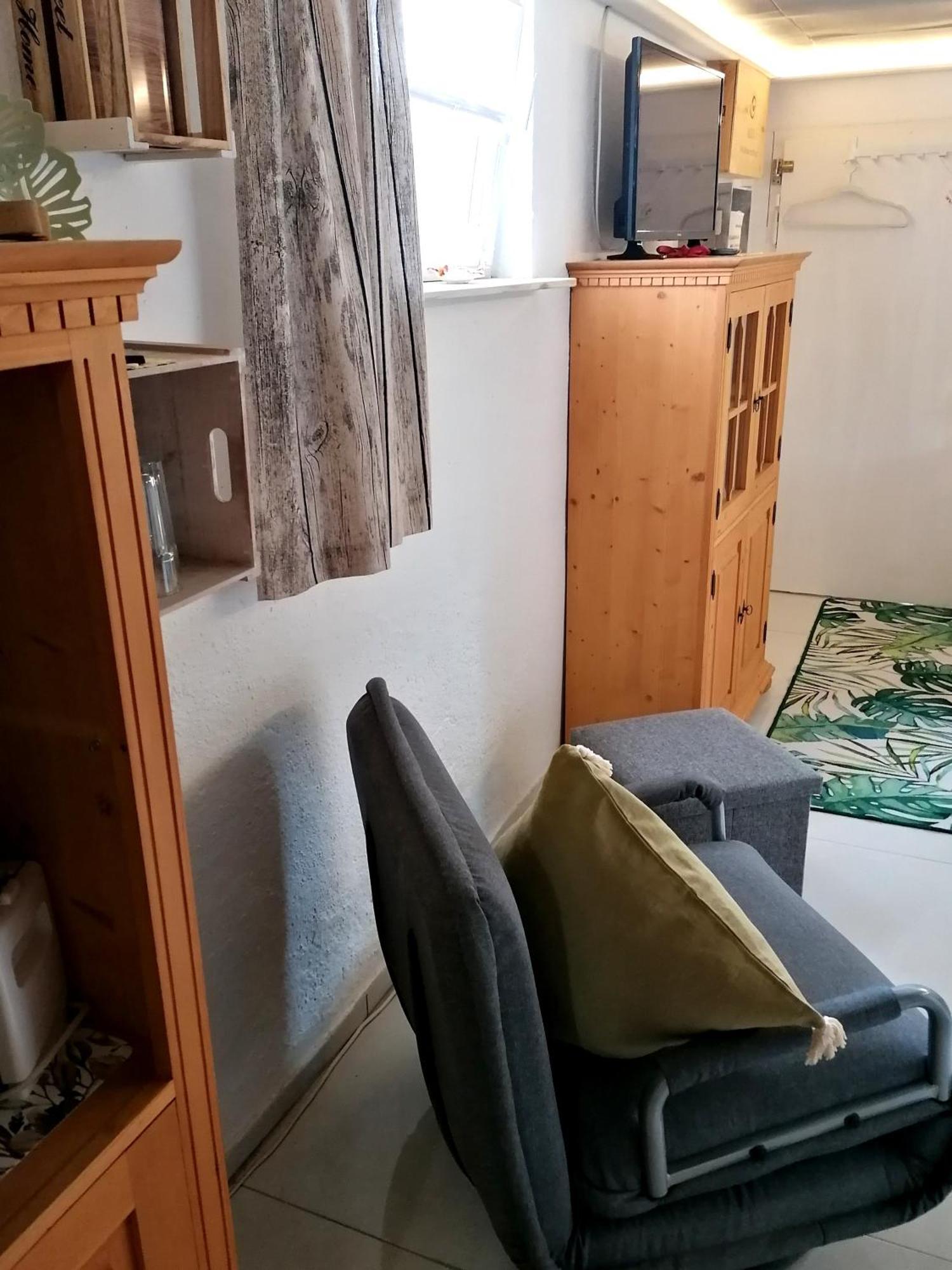 Kleines Studio Im Eichenwaeldchen, 1 Zimmer Kueche Bad Friedrichsgrun Exteriér fotografie