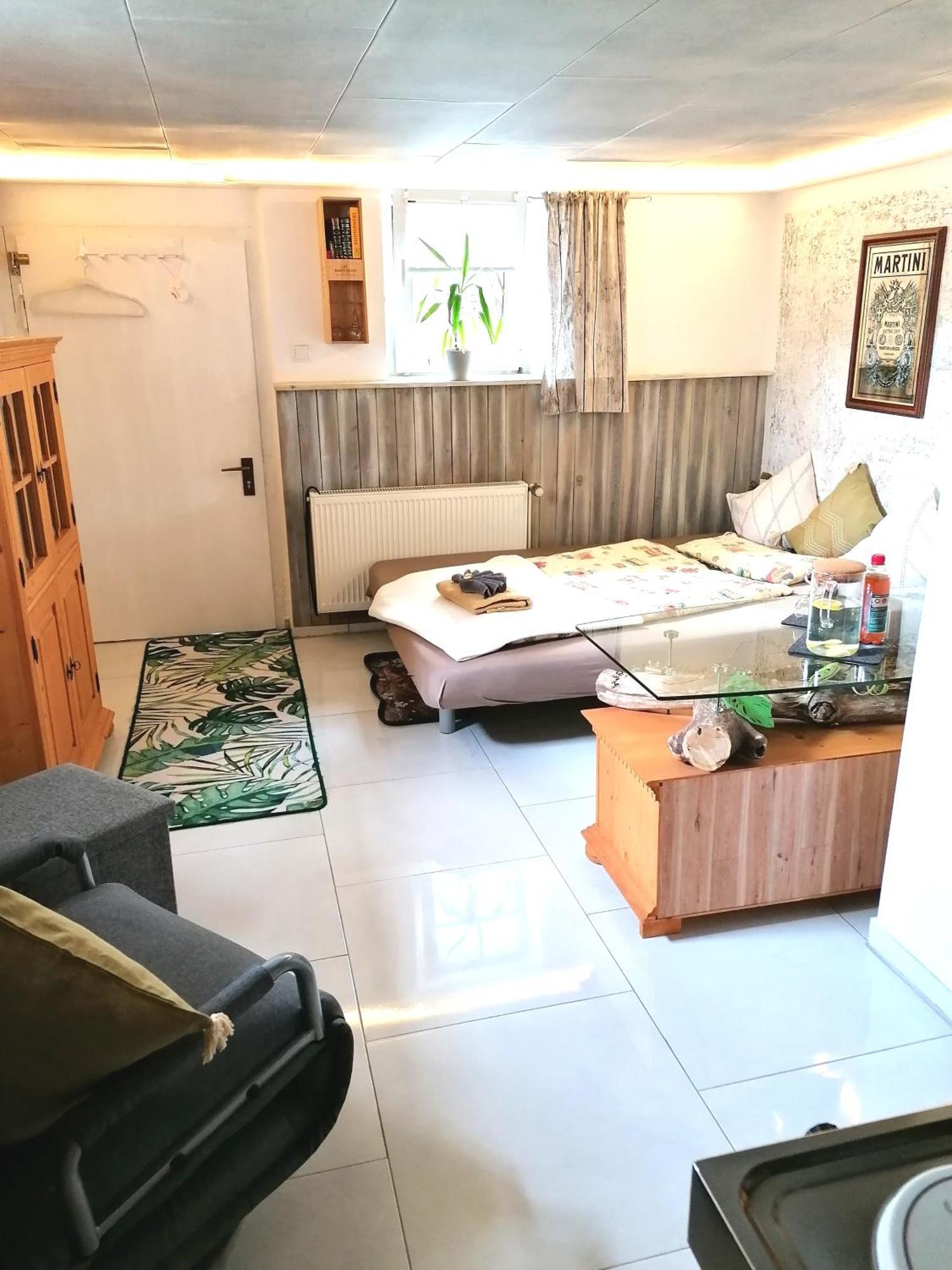 Kleines Studio Im Eichenwaeldchen, 1 Zimmer Kueche Bad Friedrichsgrun Exteriér fotografie